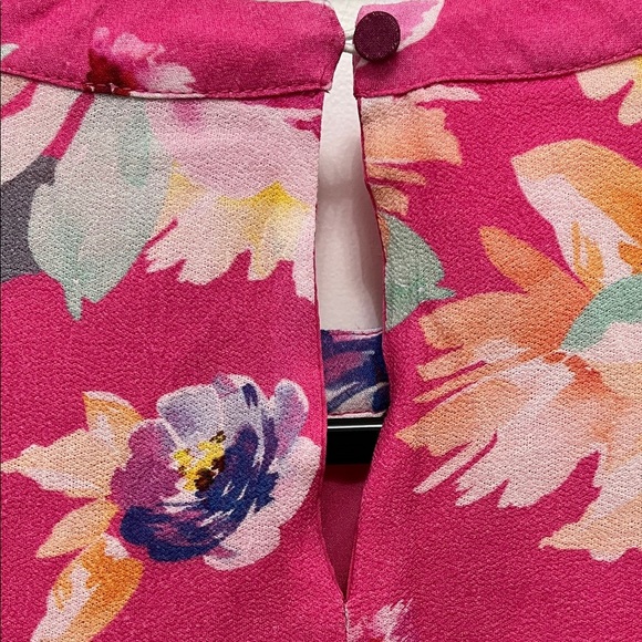 Anthropologie Multicolor Watercolor Floral Sleeveless Blouse - Size Small - Picture 16 of 16